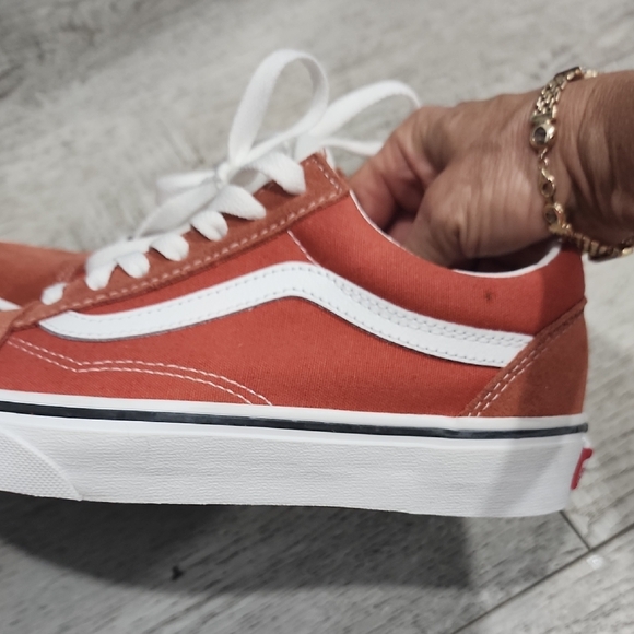 Vans Red and White Flats - Picture 8 of 9